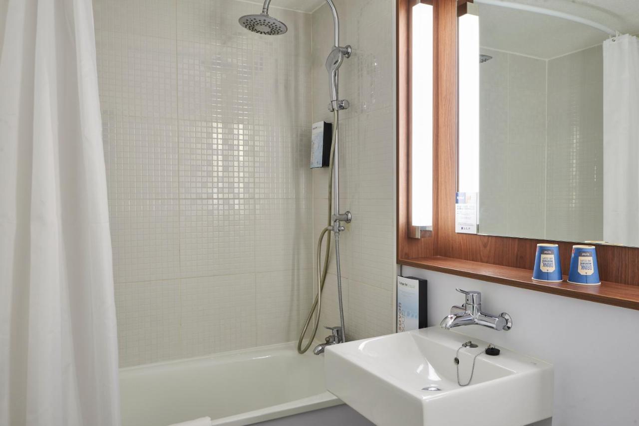 Kyriad Hotel 3*